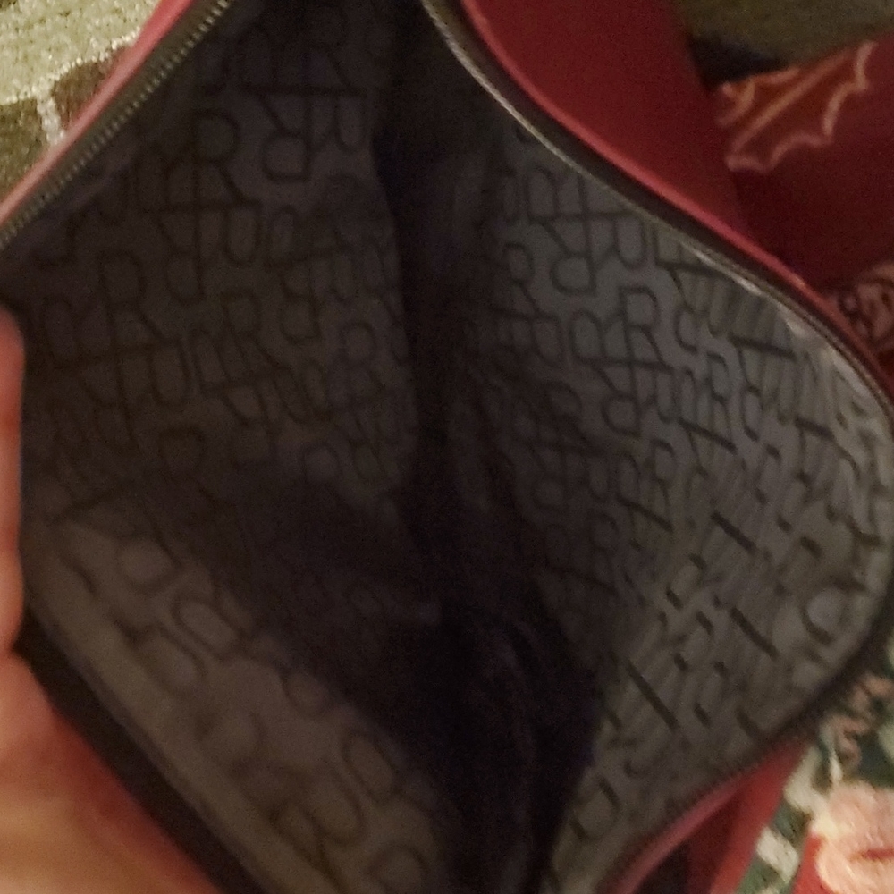 Kenneth Cole reaction purse - Picture 8 of 9